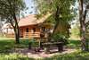 Дома для отпуска Drewniany dom z pięknym ogrodem Бохня-1